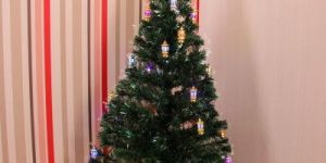 Green Fibre Optic Christmas Tree