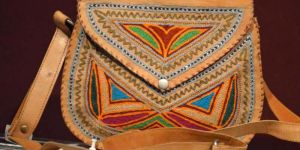 Leather Ladies Shoulder Bags