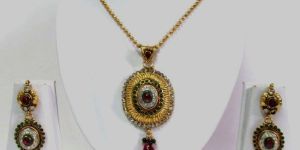 Imitation Pendant Set