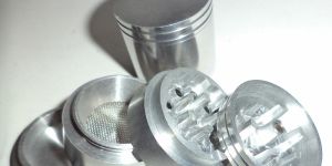 Steel Tobacco Grinders