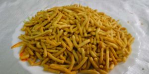 Moti Lahsun Bhujyia
