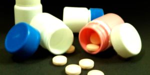 Plastic Tablet Containers