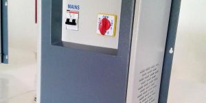 Energy Saver for Bungalows and Small Commercial Application