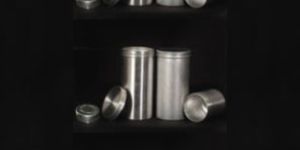 Aluminum Tins with Lids