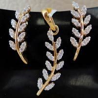 Diamond Pendant Set