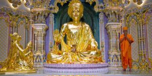 Marble Swaminarayan Statues