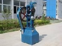 Camphor Tablet Making Machine