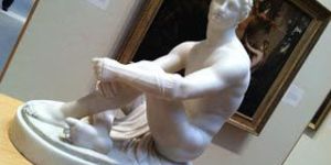 Marble Decorative Statues