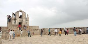 Dazzling Diu-daman Tour Service