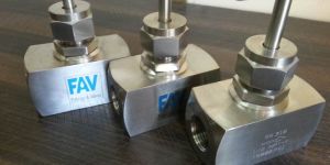 SS High Pressure Needle Valves
