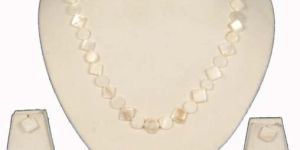 Mother of Pearl Necklace with Matching Earrings.