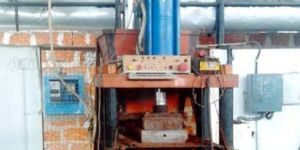 Hollow Block Making Machine