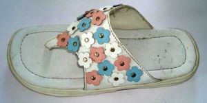 Childrens Slippers - 12