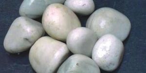 White Garden Landscape Pebblestone