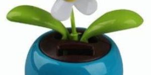 Solar Swinging Plastic Flowers