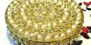 Metal Pearl Boxes