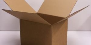 Full Overlap Slotted Container