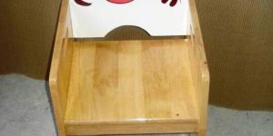 Giraffe Shaped Chair