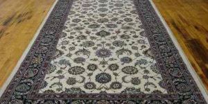 Traditional Hand Knotted Woolen Carpets