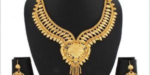 Gold Jewellery Set