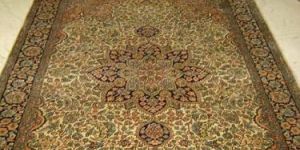 Kashmiri Carpets