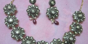 Victorian Necklace Set