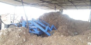 Garbage Handling Wheel Loader