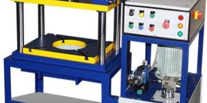 Four Piller Type Press