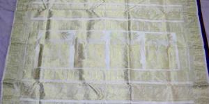 Self Zori Anchal Saree