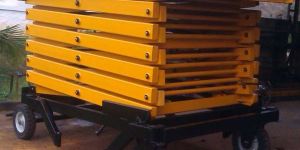 Towable Scissor Lift