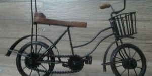 Hand Made Metal and Woodn Cycle Show Pcs