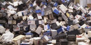 Inverter Battery Scrap