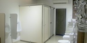 Rest Room Partitions