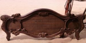 Wooden Quen Bed