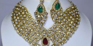 Kundan Bridal Necklace Set