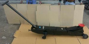 Hydraulic Floor Jack