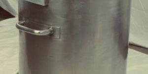 Mobile Air Operated Perfume Mixing Vessel