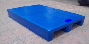 Rackable Type Plastic Pallets