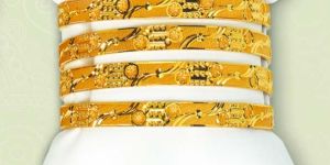 Gold Flat Bangles