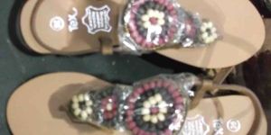 Ladies Designed Footwear(Genuine Leather)