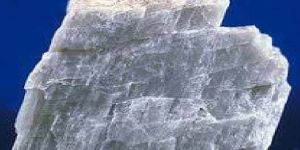 Potash Feldspar Lumps