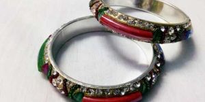 Color Stone Bangle