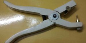 Animal Ear Tag Applicator