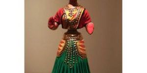 Lac Handicraft Dolls
