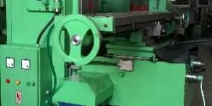 Universal Milling Machine