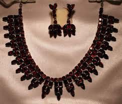 Garnet Necklace Set