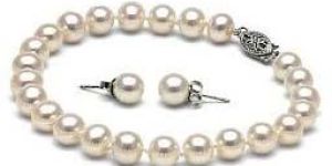 Pearl Bracelet Set