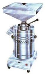 Atta Kneeder Machine