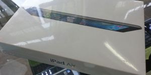 Unused Apple Iphone 6 ( Gold )