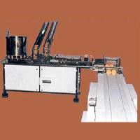 Biscuit Cream Sandwiching Machine